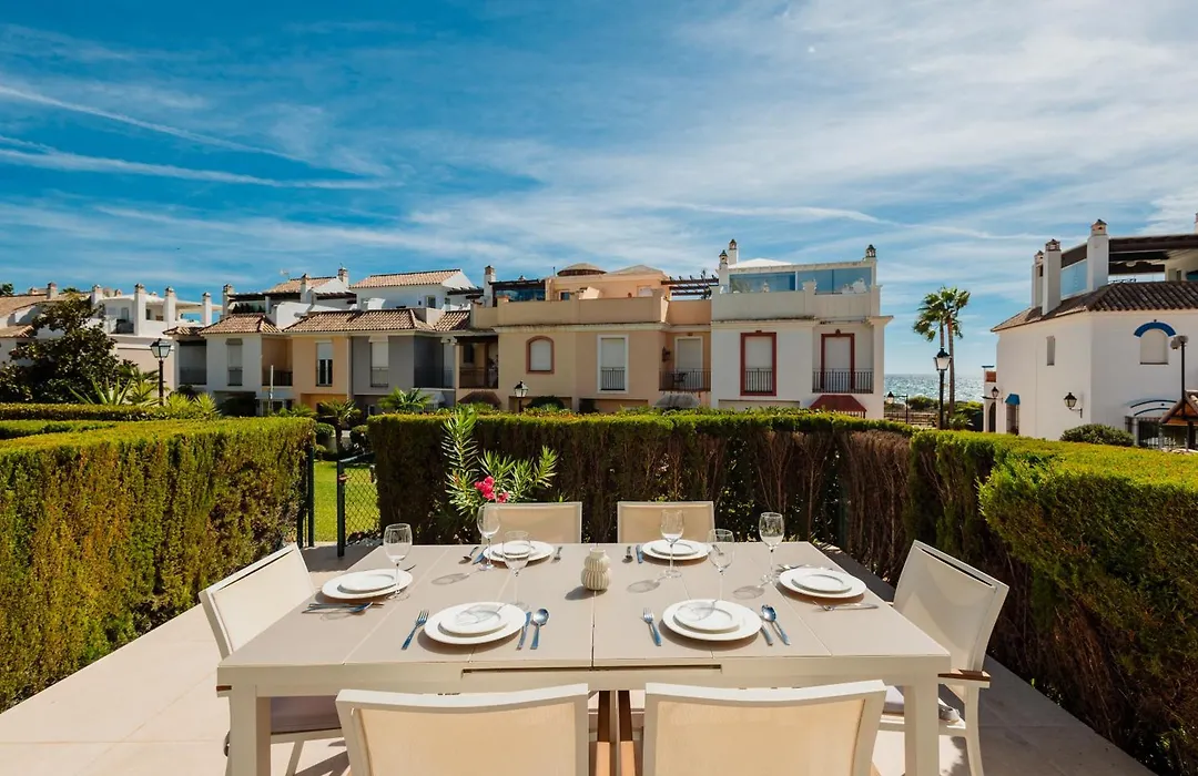 Holiday Home Next To The Beach, With Private Terrace, Bbq And Incredible Sea-View Solarium-1