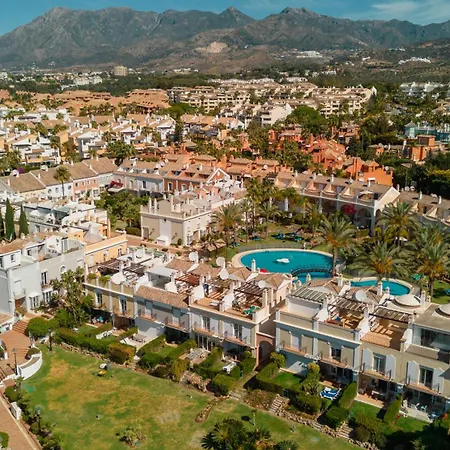 Holiday Home Next To The Beach, With Private Terrace, Bbq And Incredible Sea-View Solarium-3