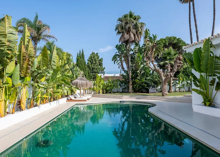 Villa Peman Luxurious Beachside Villa Marbella